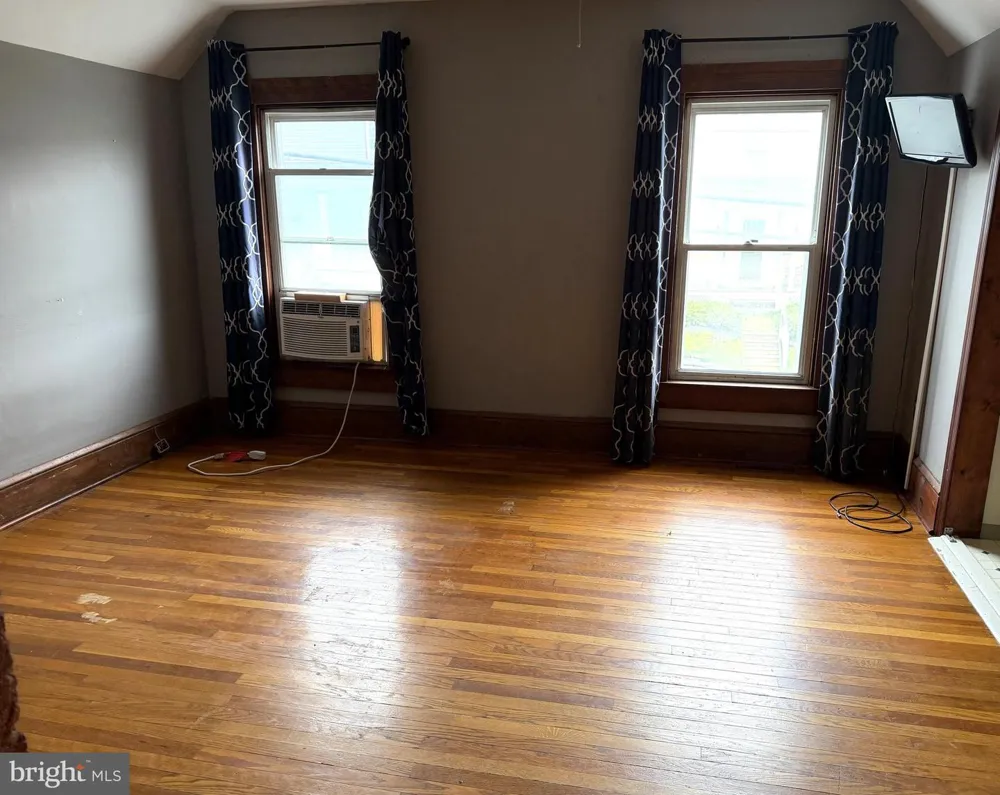 321 E LAMB STREET Bellefonte, PA 16823