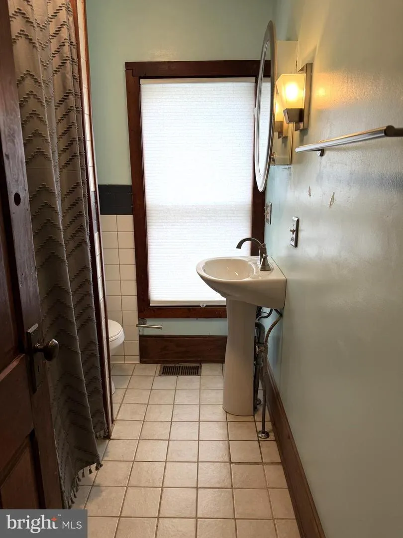 321 E LAMB STREET Bellefonte, PA 16823