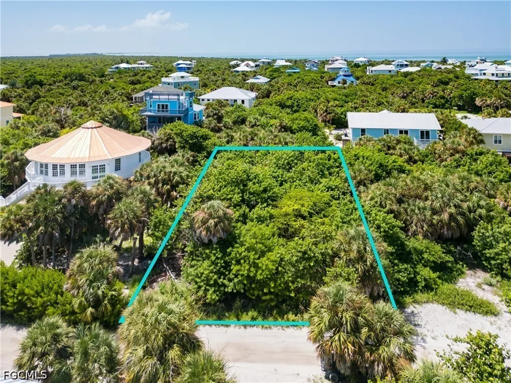 Smugglers Drive Captiva, FL 33924