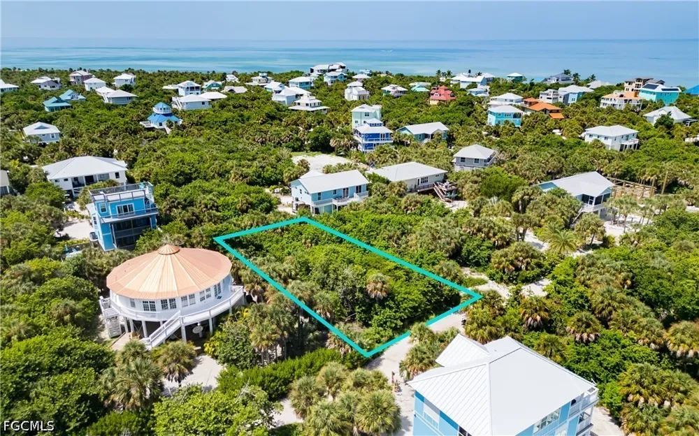 Smugglers Drive Captiva, FL 33924