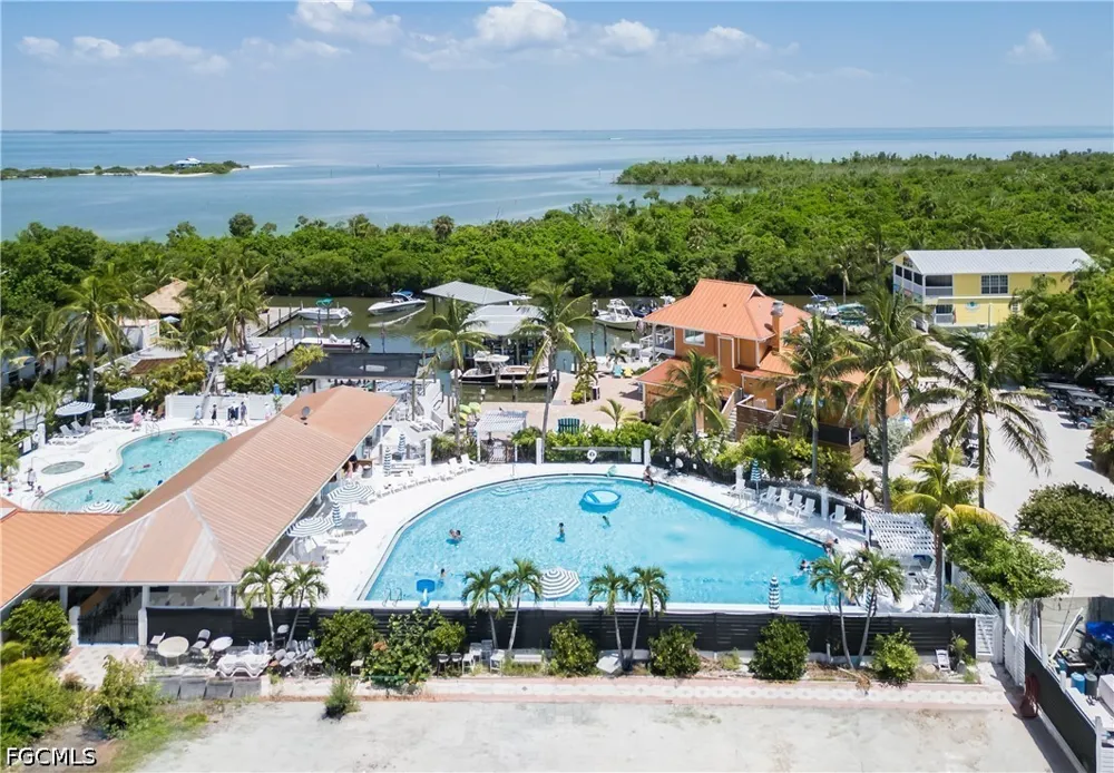 Smugglers Drive Captiva, FL 33924