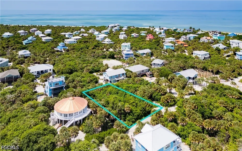Smugglers Drive Captiva, FL 33924
