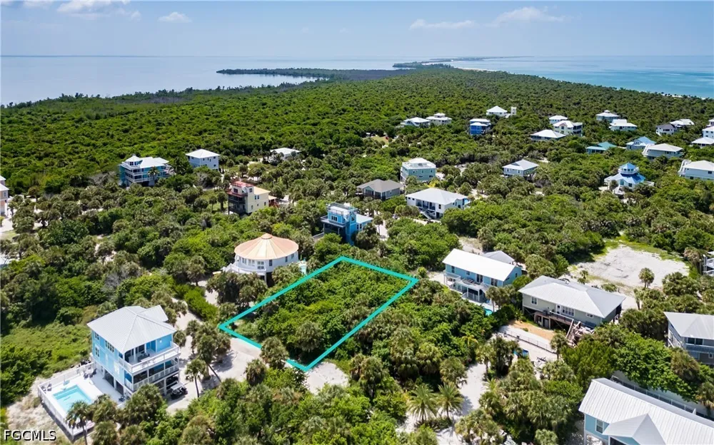 Smugglers Drive Captiva, FL 33924