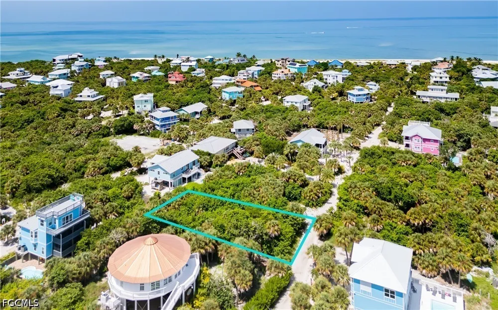 Smugglers Drive Captiva, FL 33924