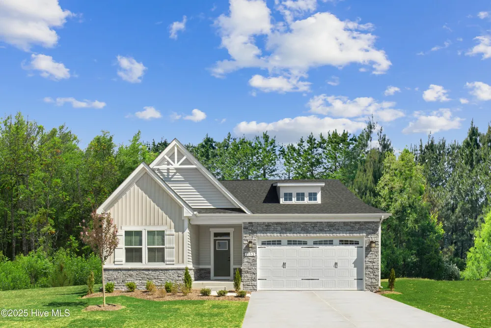 4105 Farmfield Drive Navassa, NC 28451
