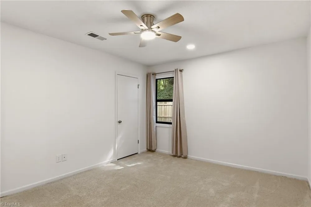 1636 Windsong Court Winston-Salem, NC 27127