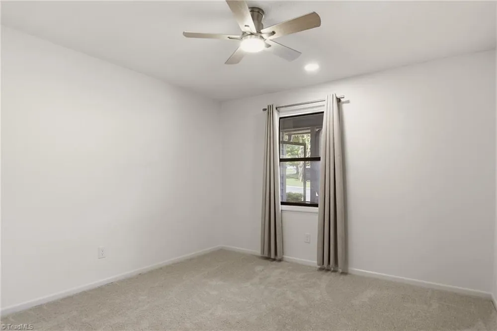 1636 Windsong Court Winston-Salem, NC 27127