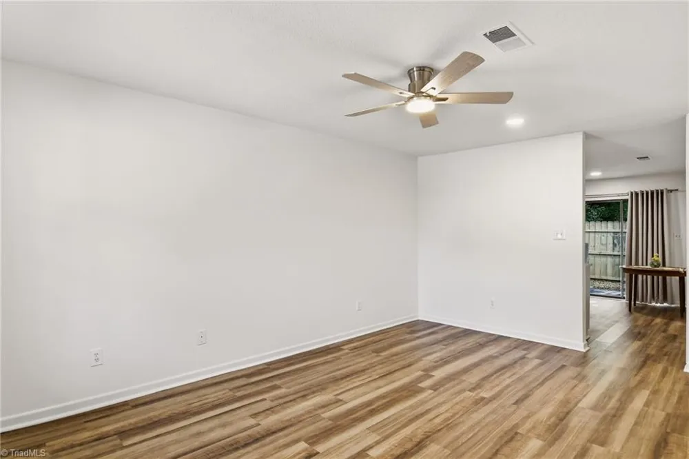 1636 Windsong Court Winston-Salem, NC 27127