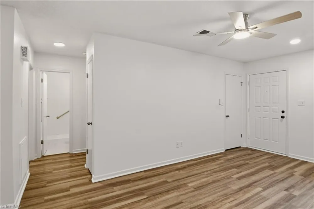 1636 Windsong Court Winston-Salem, NC 27127