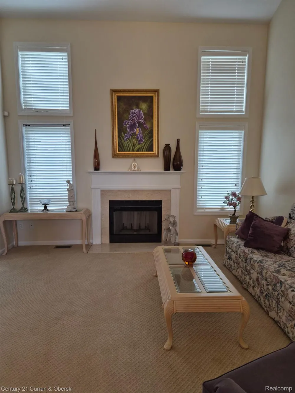 6123 Lochmore Drive #71 Commerce Charter Township, MI 48382