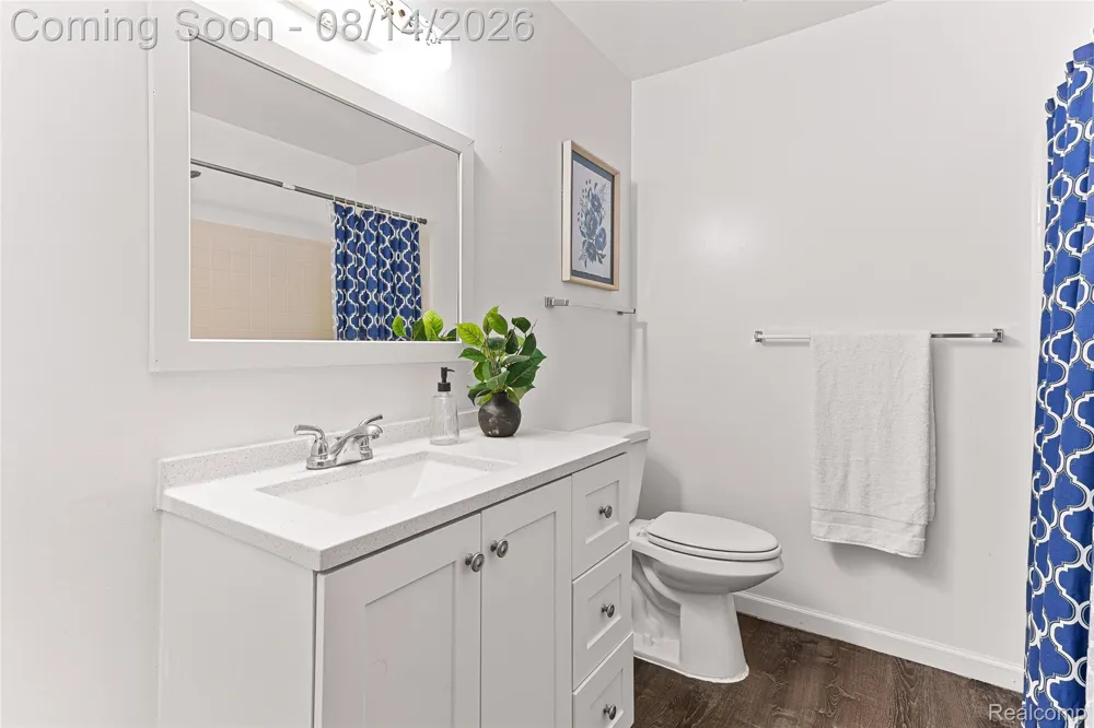2926 Mount Hope Road #304 Meridian Charter Township, MI 48864