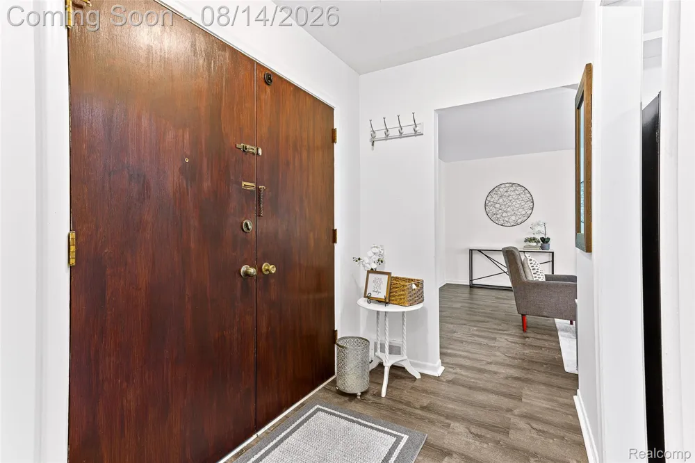 2926 Mount Hope Road #304 Meridian Charter Township, MI 48864