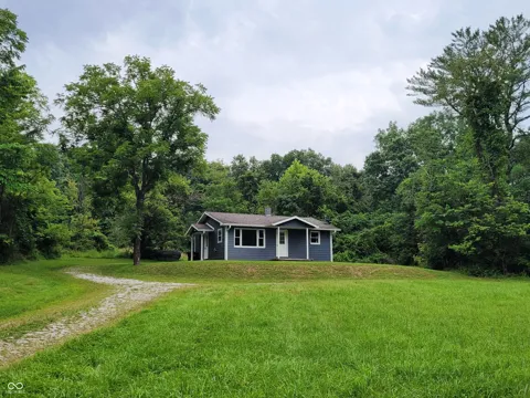 732 Upper Schooner Road