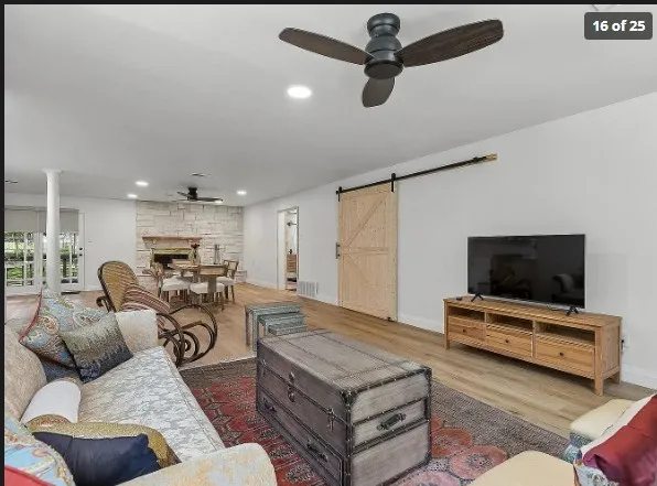 1212 W Murphy Road Colleyville, TX 76034