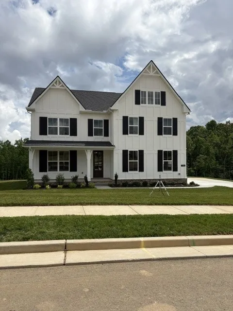 30 Buckhorn Court