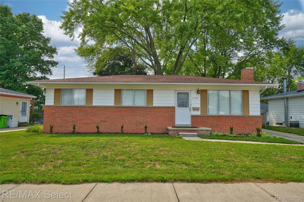 5184 Worchester Drive Swartz Creek City, MI 48473