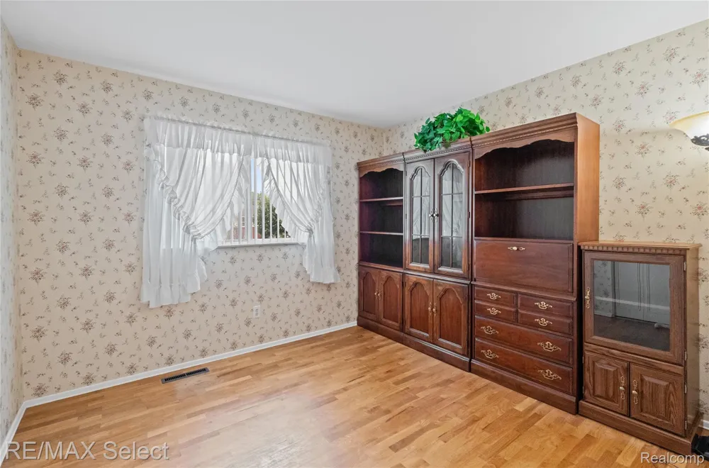 5184 Worchester Drive Swartz Creek City, MI 48473