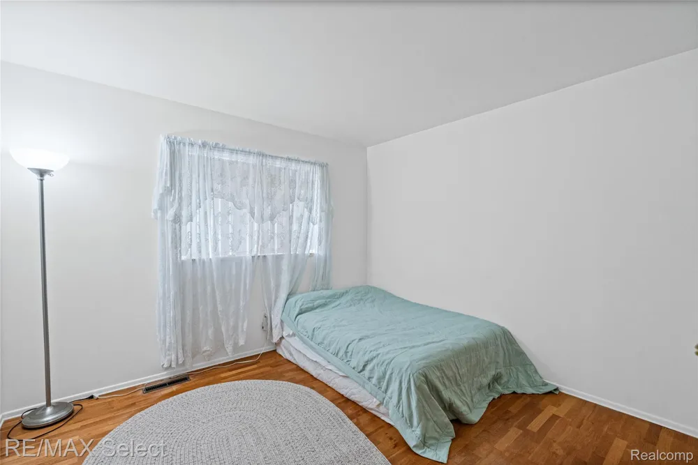 5184 Worchester Drive Swartz Creek City, MI 48473