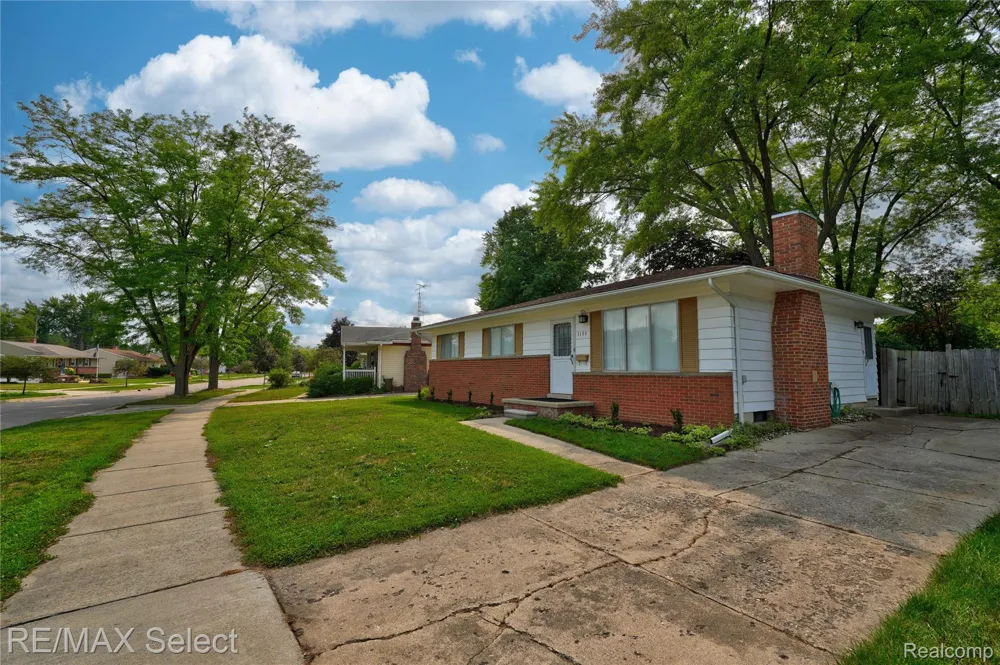 5184 Worchester Drive Swartz Creek City, MI 48473