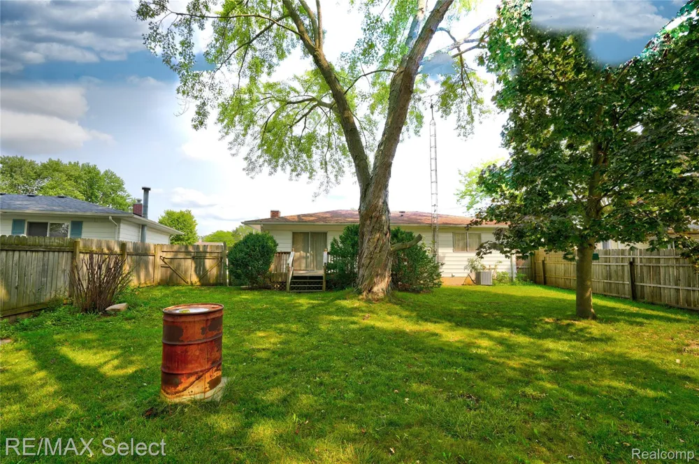 5184 Worchester Drive Swartz Creek City, MI 48473