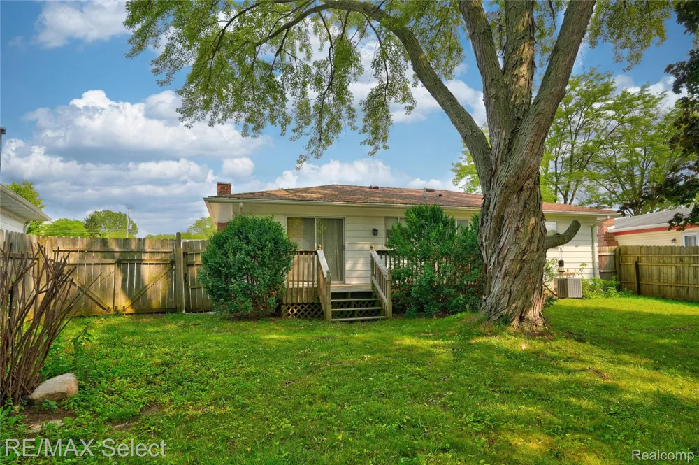 5184 Worchester Drive Swartz Creek City, MI 48473