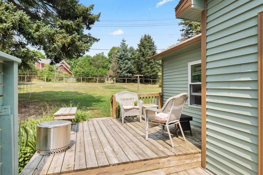 915 Elm Street Frankfort City, MI 49635