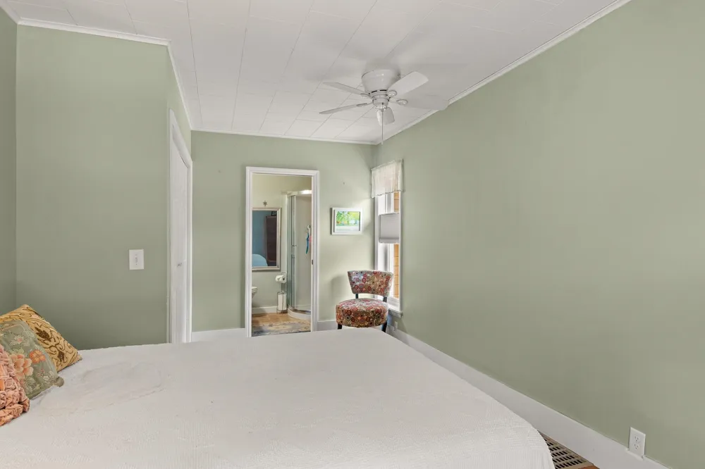 915 Elm Street Frankfort City, MI 49635
