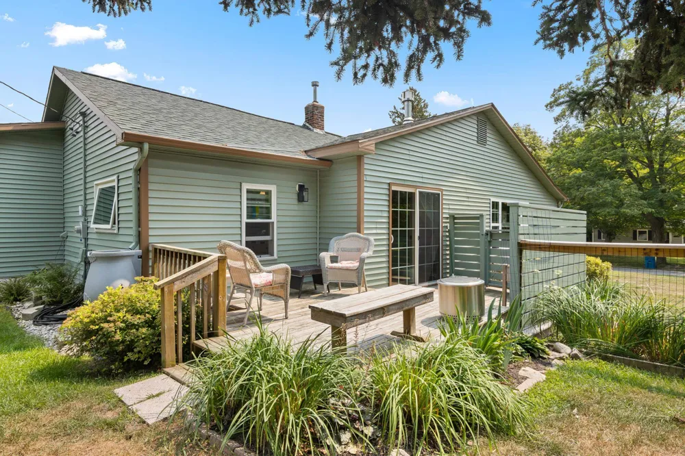 915 Elm Street Frankfort City, MI 49635