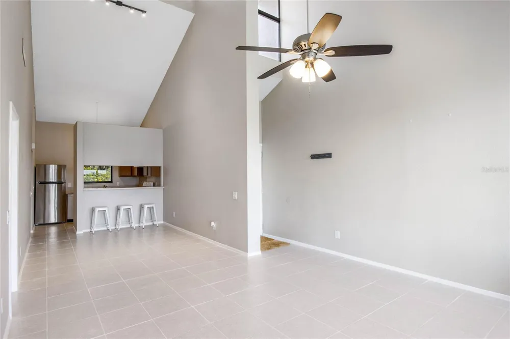 410 LAUREL COVE WAY Winter Haven, FL 33884