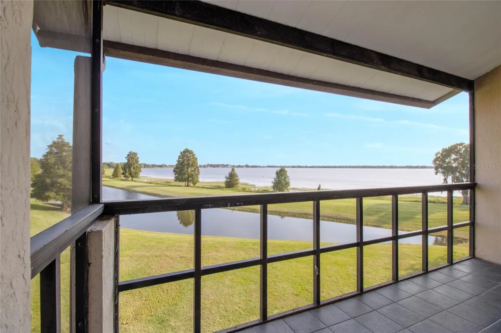 410 LAUREL COVE WAY Winter Haven, FL 33884