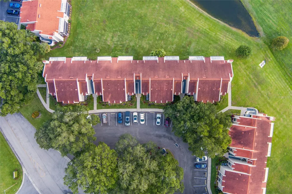 410 LAUREL COVE WAY Winter Haven, FL 33884