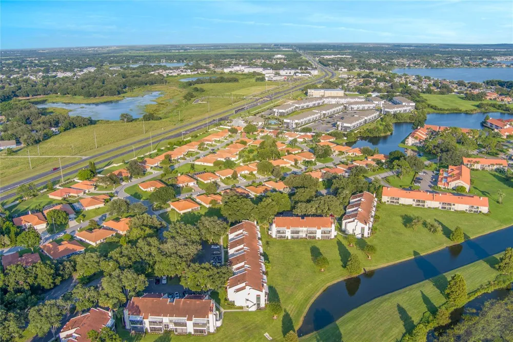 410 LAUREL COVE WAY Winter Haven, FL 33884