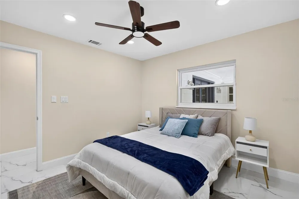 300 SCOTT ROAD Geneva, FL 32732
