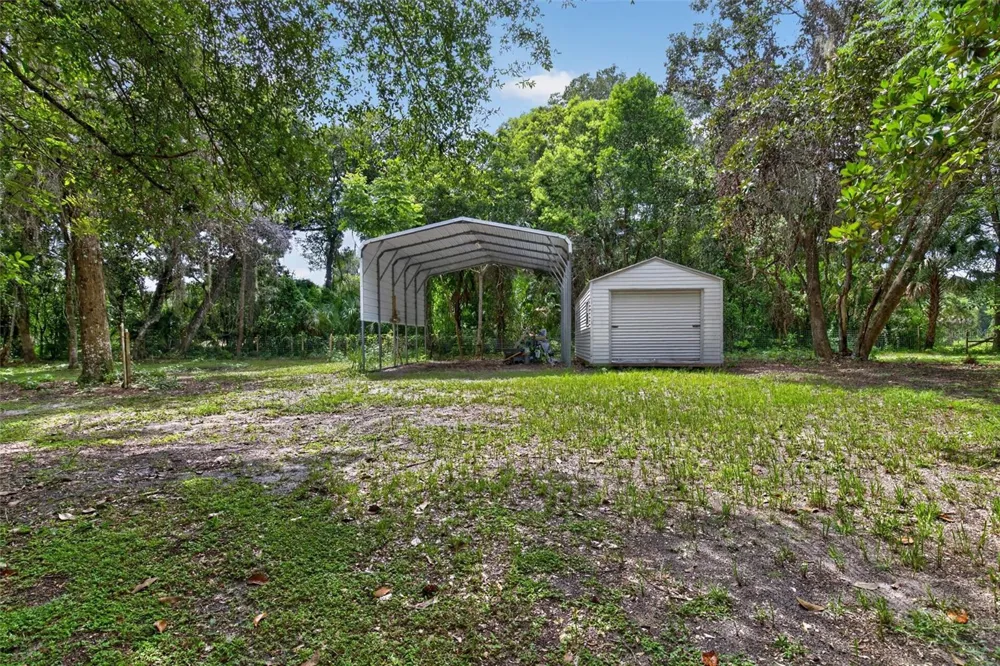 300 SCOTT ROAD Geneva, FL 32732