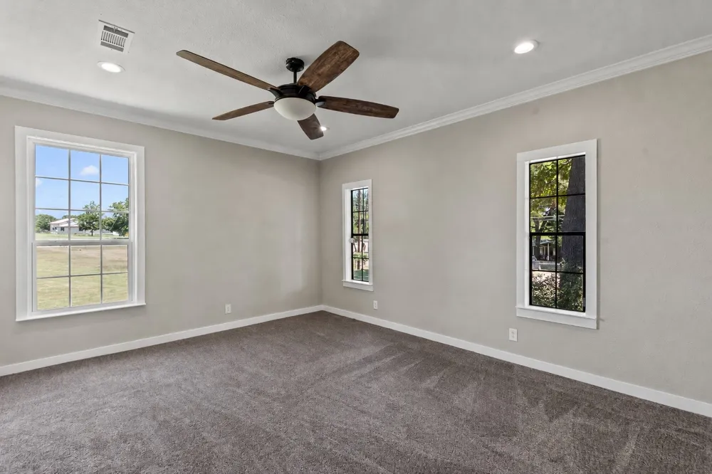 109 Bayview Street Gun Barrel City, TX 75156