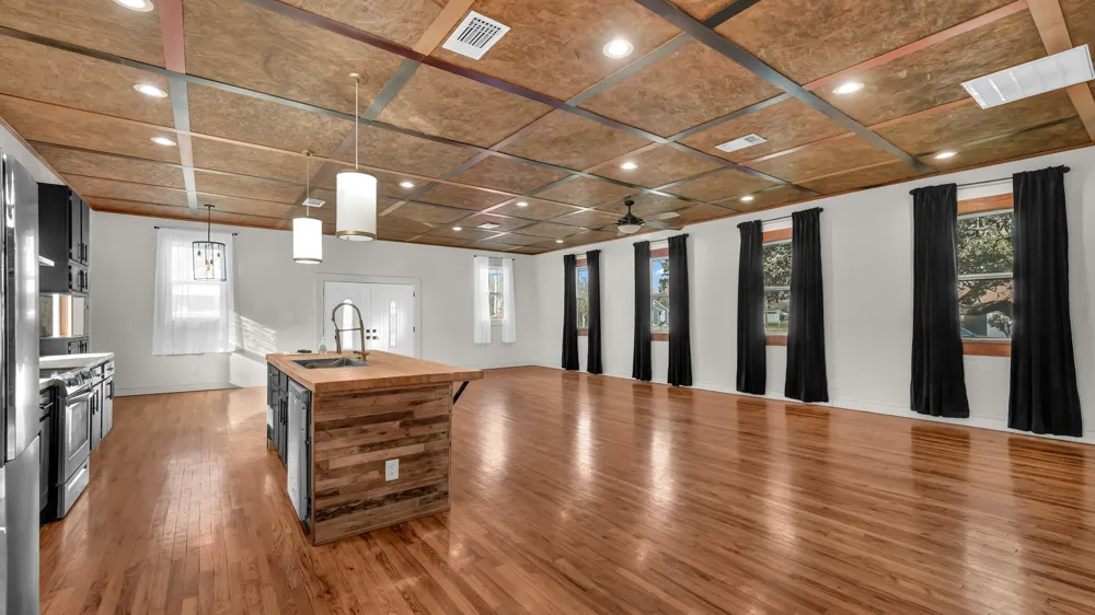 405 S Bowie Drive Weatherford, TX 76086