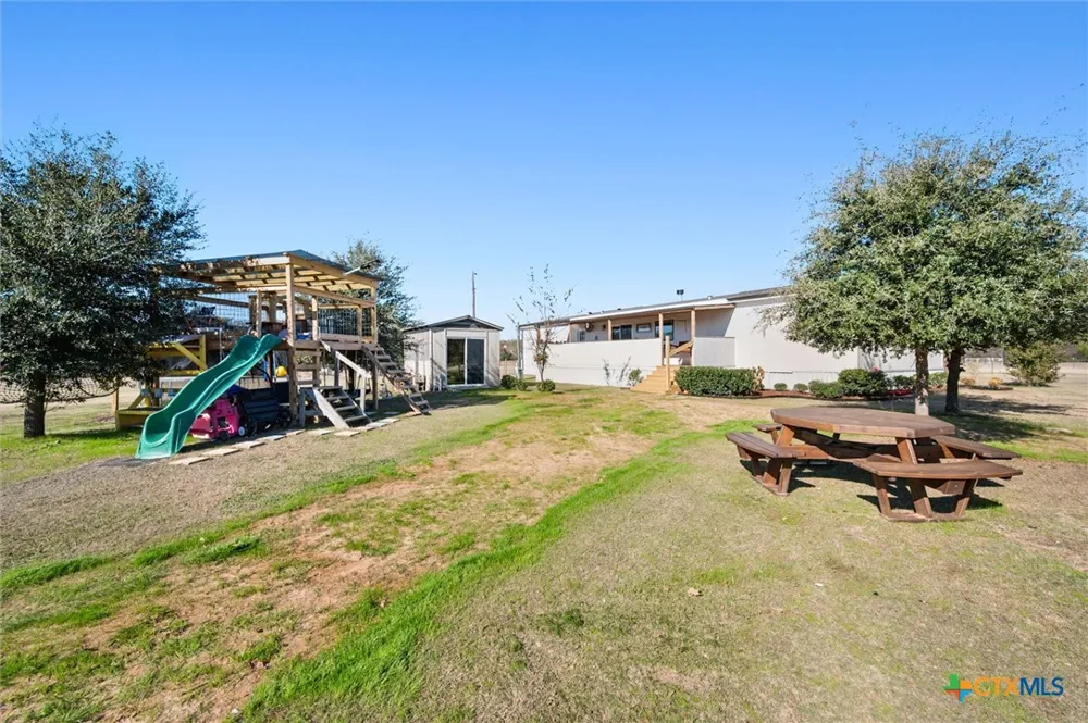 16857 FM 709 E Purdon, TX 76679