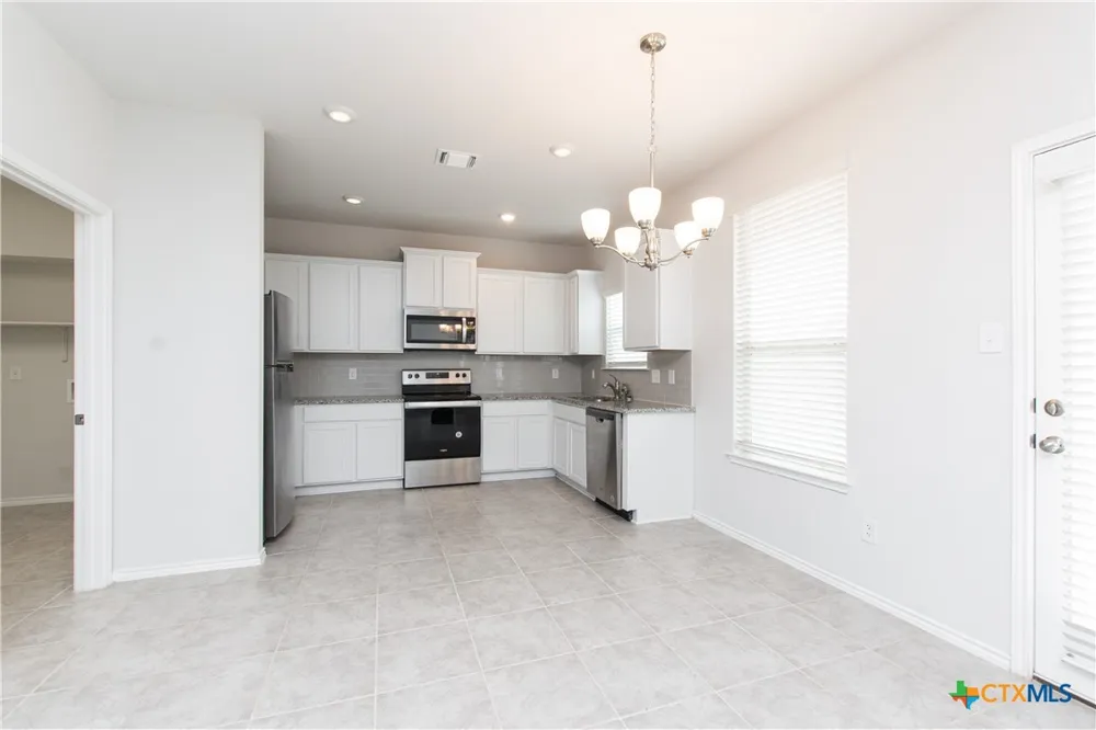 2033 Mallard Court Copperas Cove, TX 76522