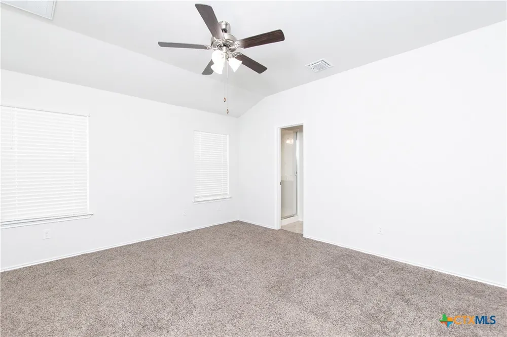 2033 Mallard Court Copperas Cove, TX 76522
