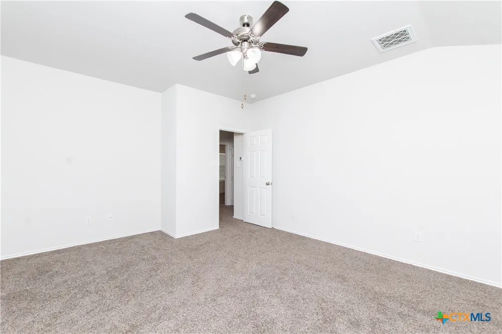 2033 Mallard Court Copperas Cove, TX 76522