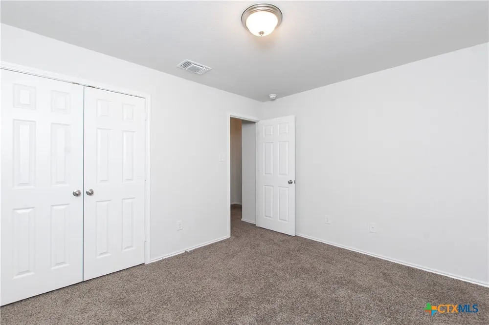 2033 Mallard Court Copperas Cove, TX 76522