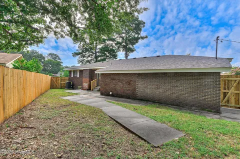 1831 Cottonwood Drive