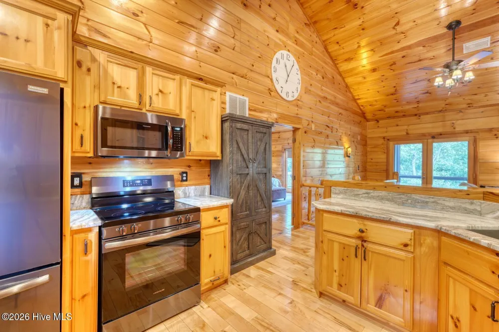 66 Huntington Circle Murphy, NC 28906