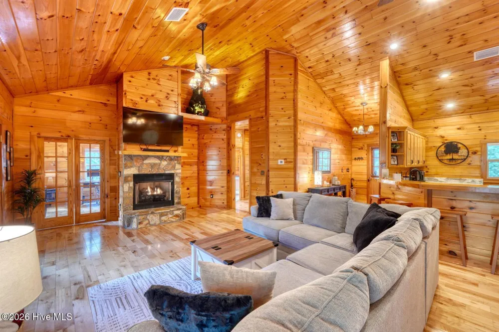 66 Huntington Circle Murphy, NC 28906