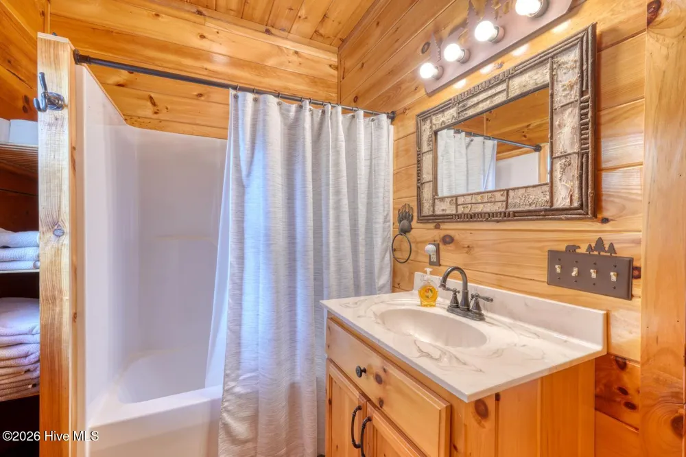 66 Huntington Circle Murphy, NC 28906