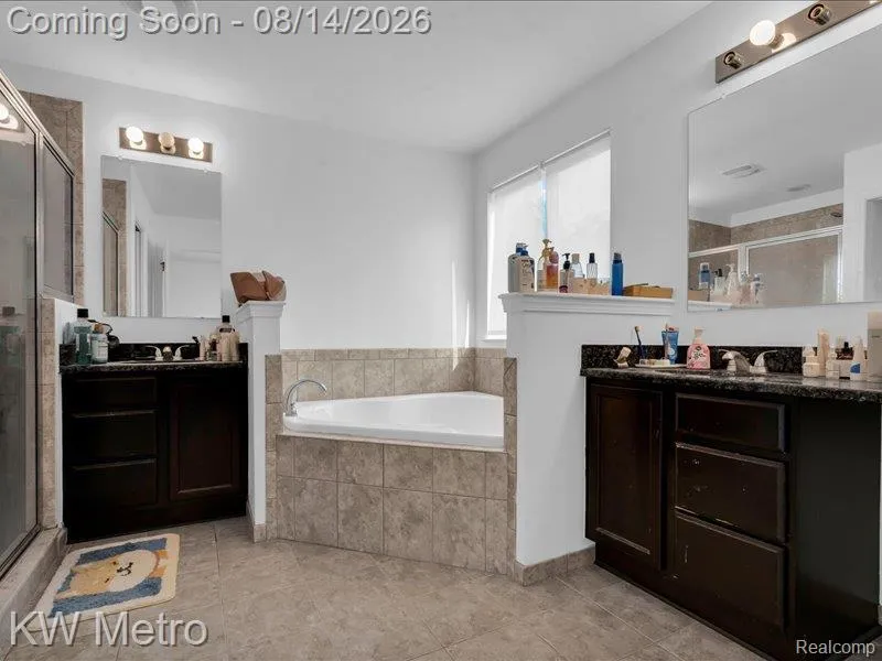 27315 Victoria Road Novi City, MI 48374