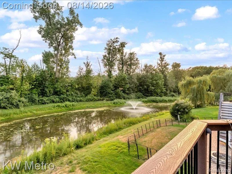 27315 Victoria Road Novi City, MI 48374