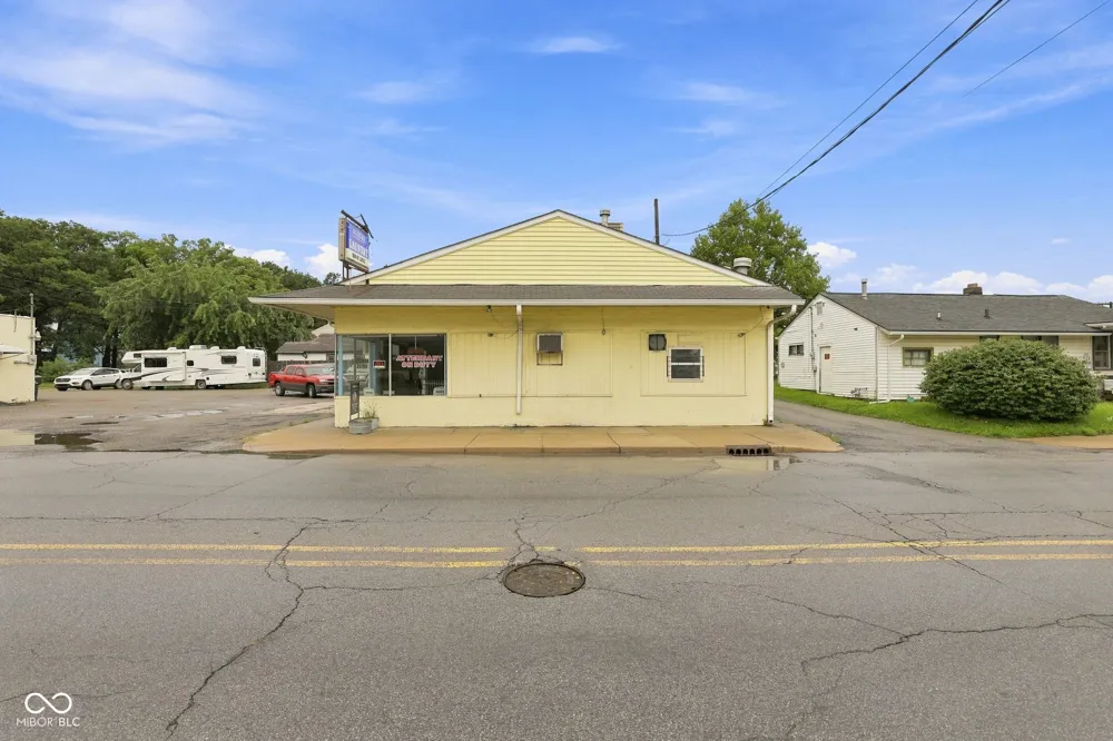 512 - 518 W 29th Street Anderson, IN 46016