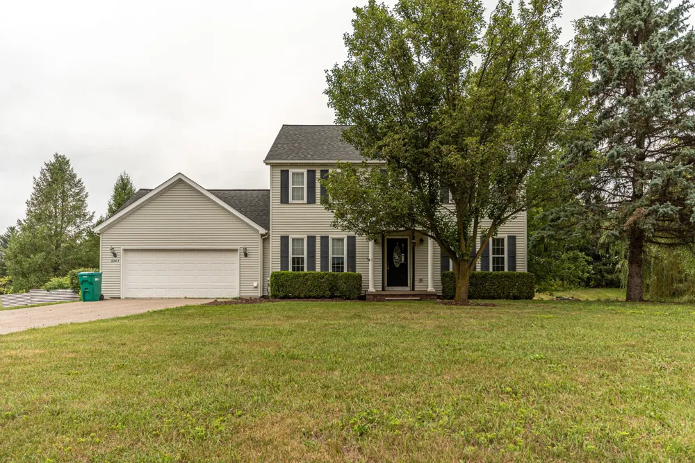 6884 Ralaric Drive Dexter, MI 48130