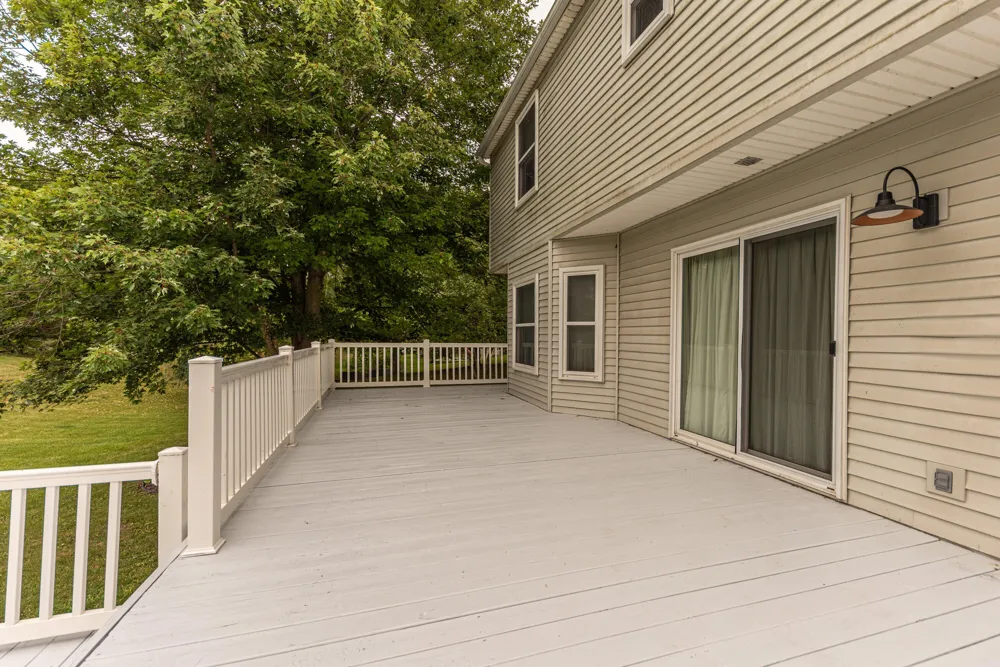 6884 Ralaric Drive Dexter, MI 48130